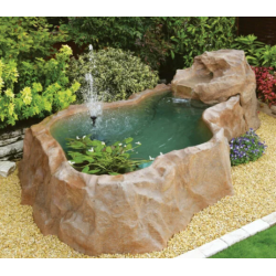 Santo Domingo pond "outside the ground"