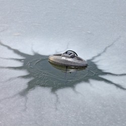 Oase Librefree Thermo 330 - Dispositif anti-angle anti-gel-glace pour les lacs