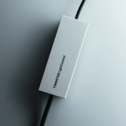 Twinstar Light 450E Serie V (2026) – Plafoniera LED RGBW per acquari d’acqua dolce di 45-55 cm | LIGHT CONTROL Bluetooth incluso