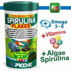 Spirulina Flakes 250ml feed in flakes with 38% spirulina...